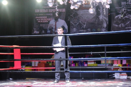 Известный шоумен и экс-чемпион по ММА выступит в качестве ринг-анонсера на боксерском турнире в Краснодаре