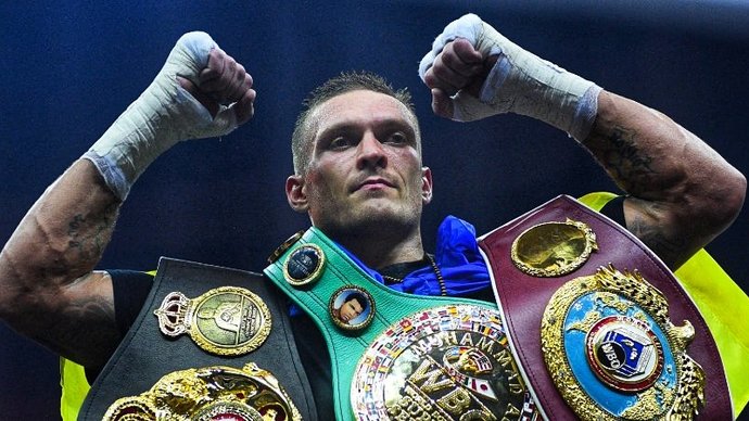 Усик заявил о желании стать абсолютным чемпионом мира