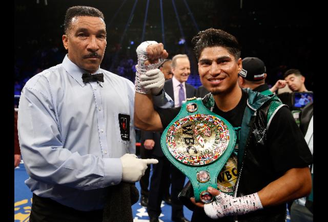 МАЙКИ ГАРСИЯ ЗАВОЕВАЛ ЧЕМПИОНСКИЙ ТИТУЛ WBC