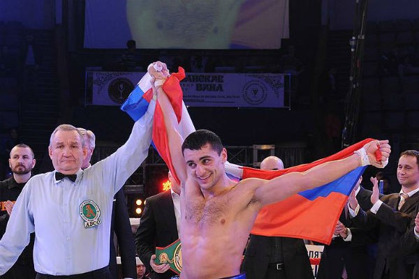 Давид Аванесян — Алексей Евченко: Бой за титул Eurasian Boxing Parliament